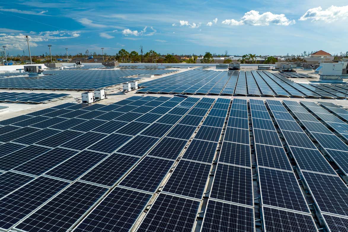 Solaranlagen auf dem Firmengebäude